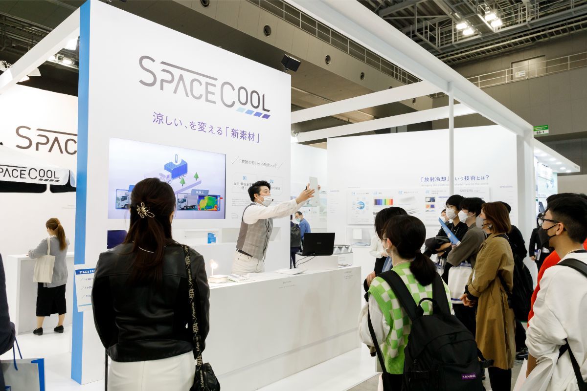 脱炭素経営EXPO｜展示会ブースデザイン装飾｜スーパーペンギン