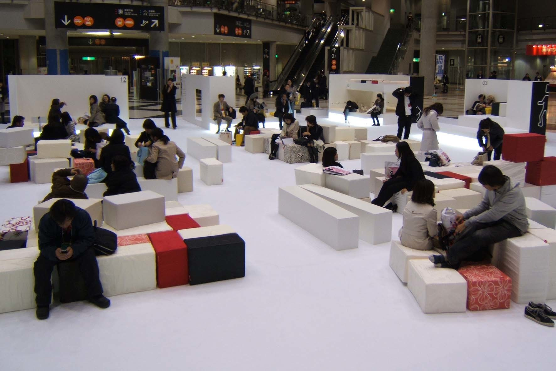 JAPANTEX｜展示会ブースデザイン装飾｜スーパーペンギン｜インテリア系展示会