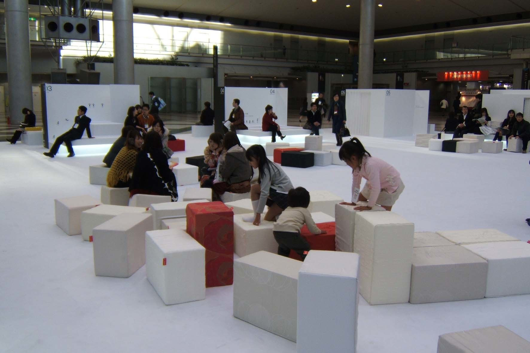 JAPANTEX｜展示会ブースデザイン装飾｜スーパーペンギン｜インテリア系展示会